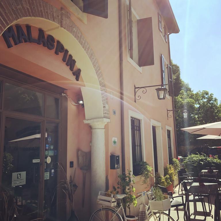 Boutique Hotel Corte Malaspina Castelnuovo del Garda Zewnętrze zdjęcie